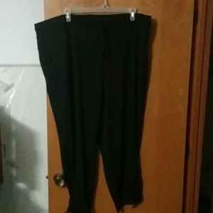 Torrid size 5 joggers crop length